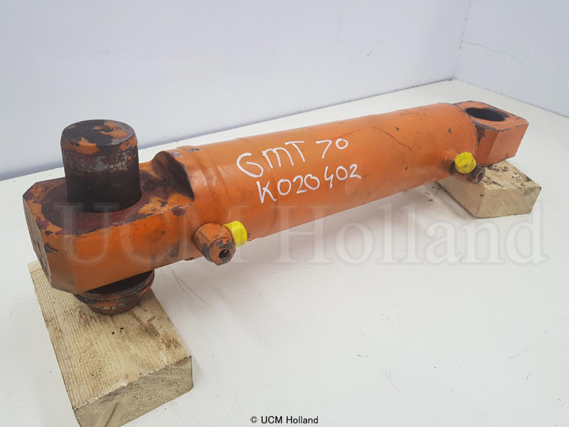 Krupp 70 GMT counterweight cylinder - Vérin hydraulique pour Grue: photos 3 Krupp 70 GMT counterweight cylinder - Vérin hydraulique pour Grue: photos 3