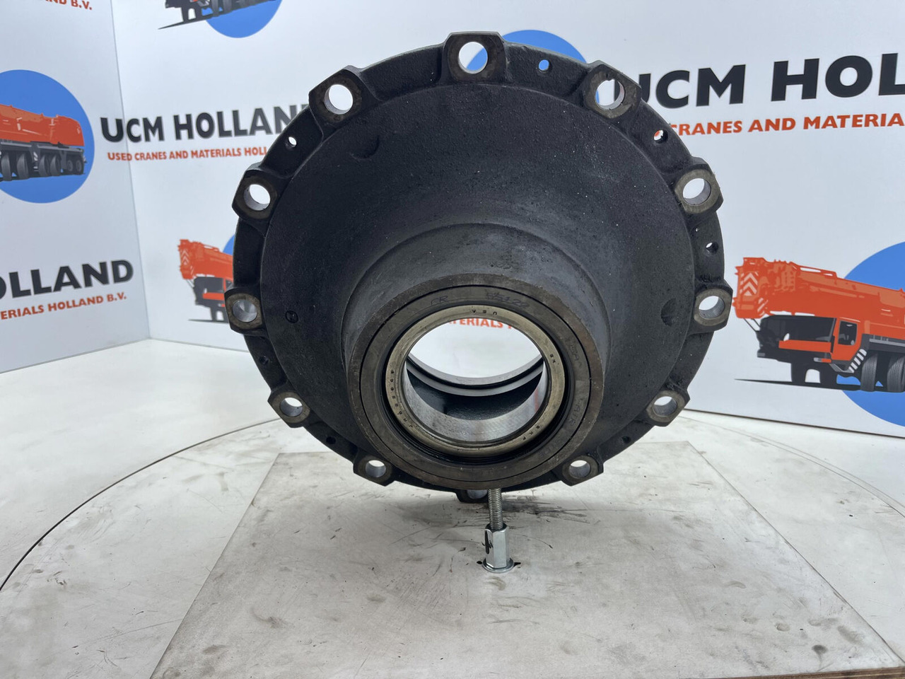 Krupp KMK 3045 Megatrak wheel hub - Moyeu pour Engins de chantier: photos 5 Krupp KMK 3045 Megatrak wheel hub - Moyeu pour Engins de chantier: photos 5