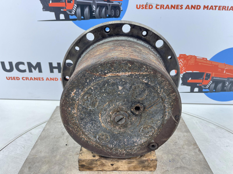 Krupp KMK 8350 planetary gear 22-25-74-40-4pl-H185-46 - Suspension pour Grue: photos 1 Krupp KMK 8350 planetary gear 22-25-74-40-4pl-H185-46 - Suspension pour Grue: photos 1
