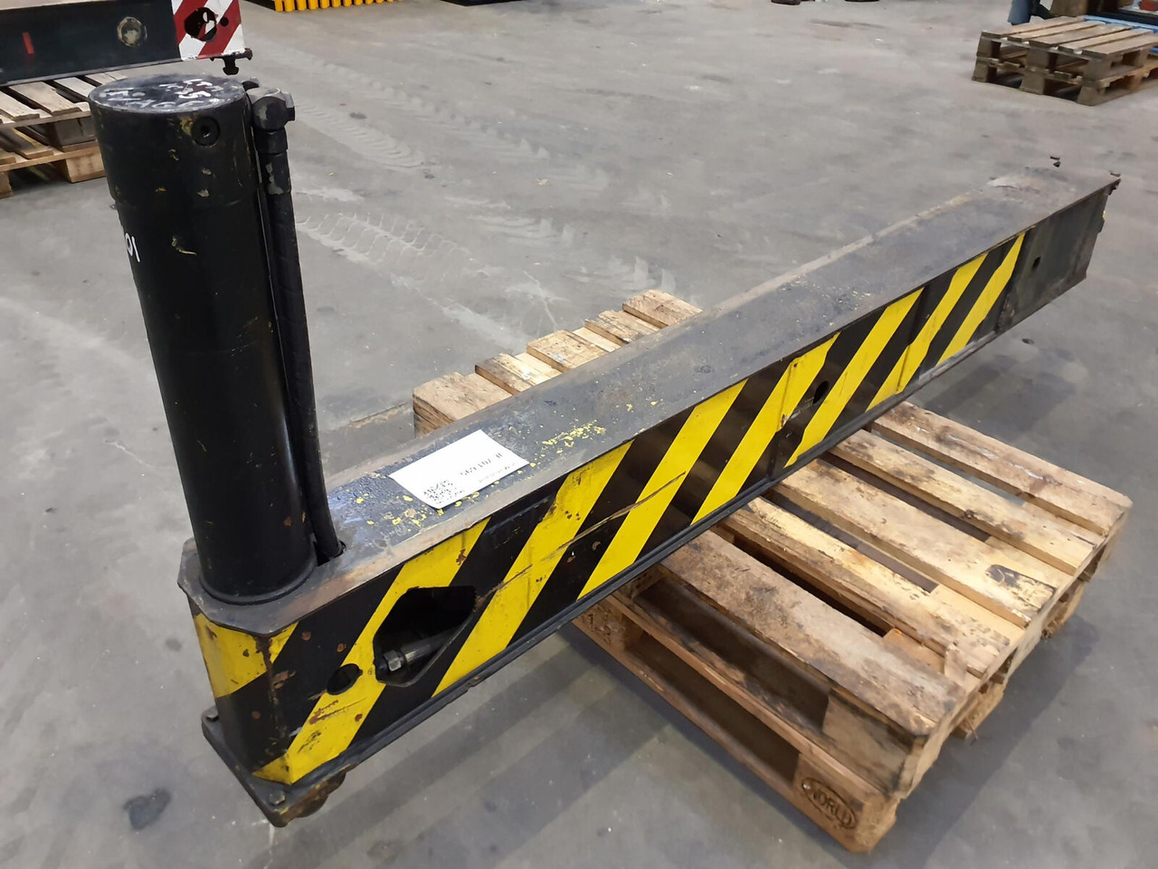 Liebherr LTM 1035-2 sliding beam complete - Suspension pour Grue: photos 2 Liebherr LTM 1035-2 sliding beam complete - Suspension pour Grue: photos 2