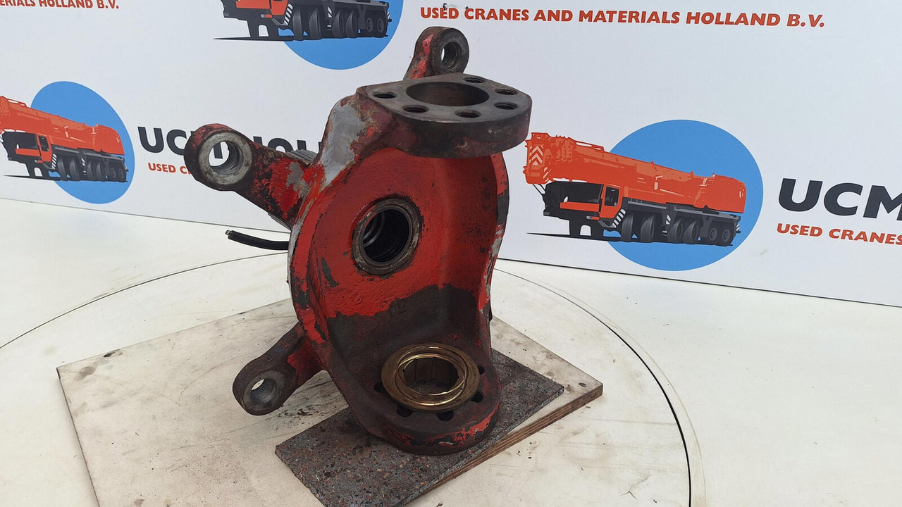 Liebherr LTM 1060 Steering knuckle axle 1 - Fusée d'essieu pour Grue mobile: photos 4 Liebherr LTM 1060 Steering knuckle axle 1 - Fusée d'essieu pour Grue mobile: photos 4