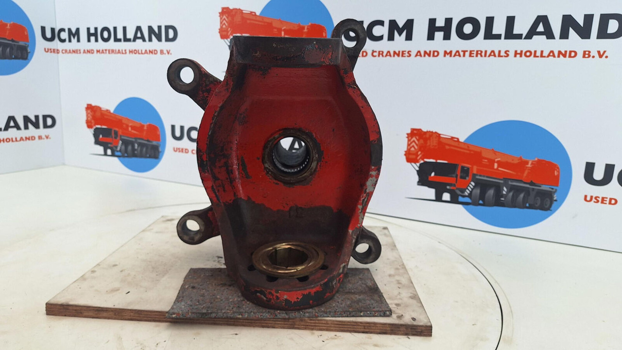Liebherr LTM 1060 Steering knuckle axle 1 - Fusée d'essieu pour Grue mobile: photos 5 Liebherr LTM 1060 Steering knuckle axle 1 - Fusée d'essieu pour Grue mobile: photos 5