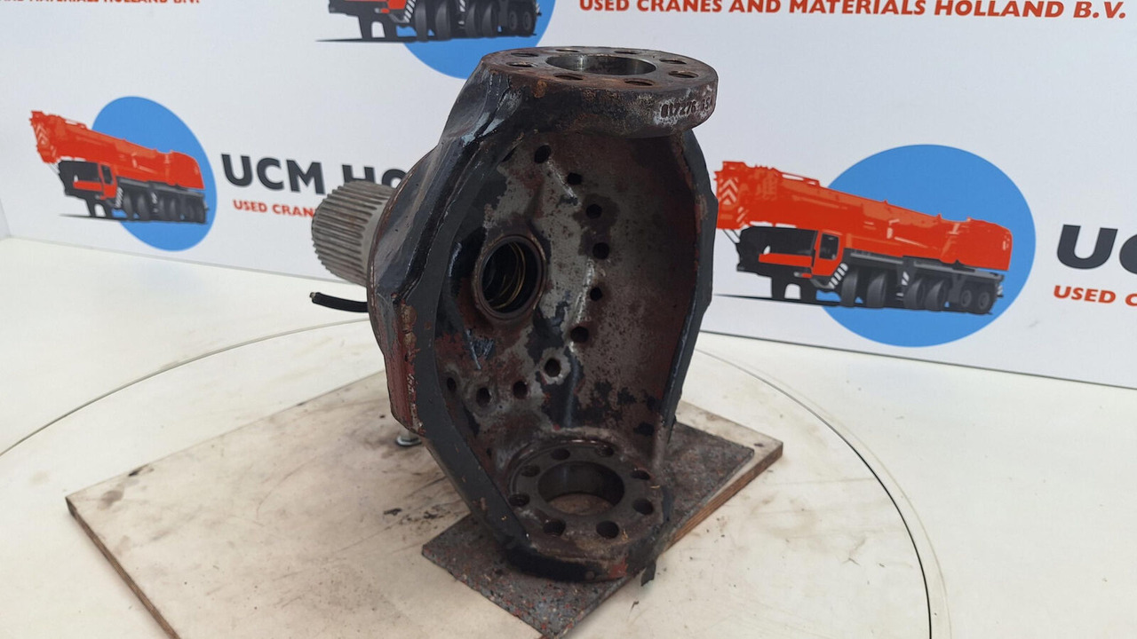 Liebherr LTM 1160/2 Steering knuckle 16 holes axle 1 - Fusée d'essieu pour Grue mobile: photos 4 Liebherr LTM 1160/2 Steering knuckle 16 holes axle 1 - Fusée d'essieu pour Grue mobile: photos 4