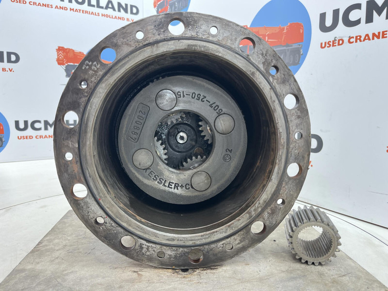 Liebherr LTM 1160 planetary gear 22-25-74-40-4pl-H185-46 - Suspension pour Grue: photos 4 Liebherr LTM 1160 planetary gear 22-25-74-40-4pl-H185-46 - Suspension pour Grue: photos 4