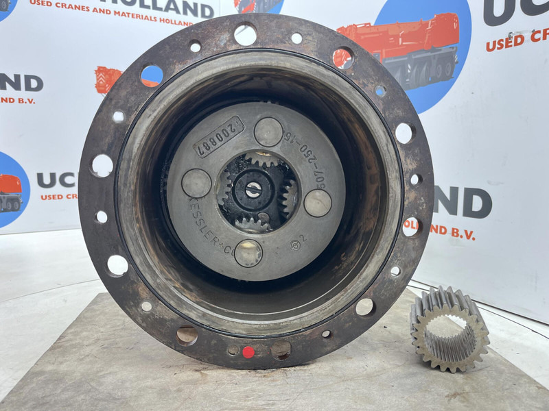 Liebherr LTM 1160 planetary gear 22-25-74-40-4pl-H185-46 - Suspension pour Grue: photos 4 Liebherr LTM 1160 planetary gear 22-25-74-40-4pl-H185-46 - Suspension pour Grue: photos 4