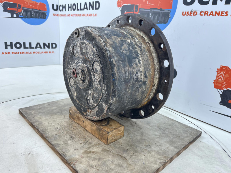 Liebherr Liebherr LTM 1160 planetary gear 22-25-74-40-4pl-H185-46 - Suspension pour Grue: photos 2 Liebherr Liebherr LTM 1160 planetary gear 22-25-74-40-4pl-H185-46 - Suspension pour Grue: photos 2