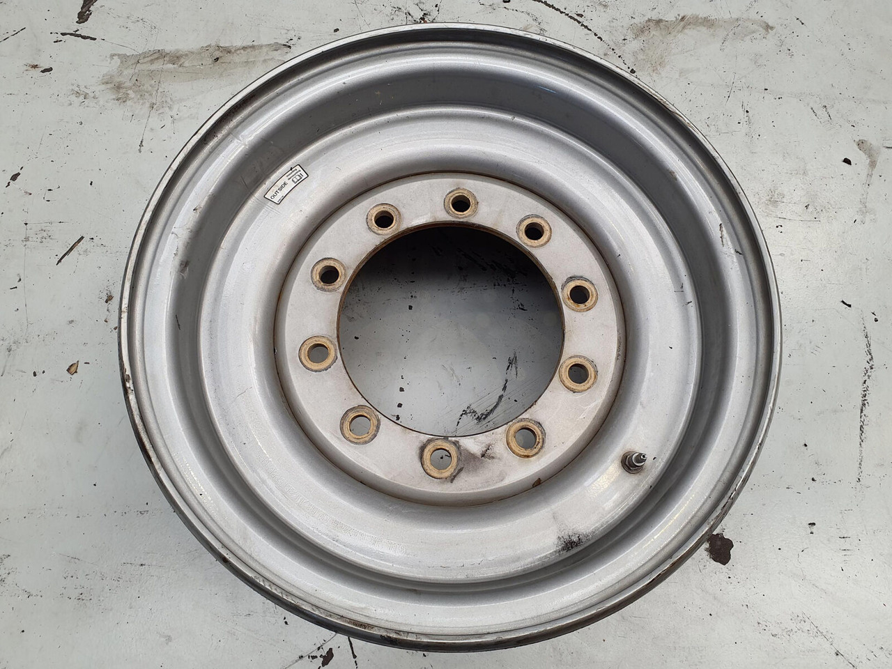 Liebherr Rim 445/95R25 10 12 1p - Jante pour Grue: photos 2 Liebherr Rim 445/95R25 10 12 1p - Jante pour Grue: photos 2