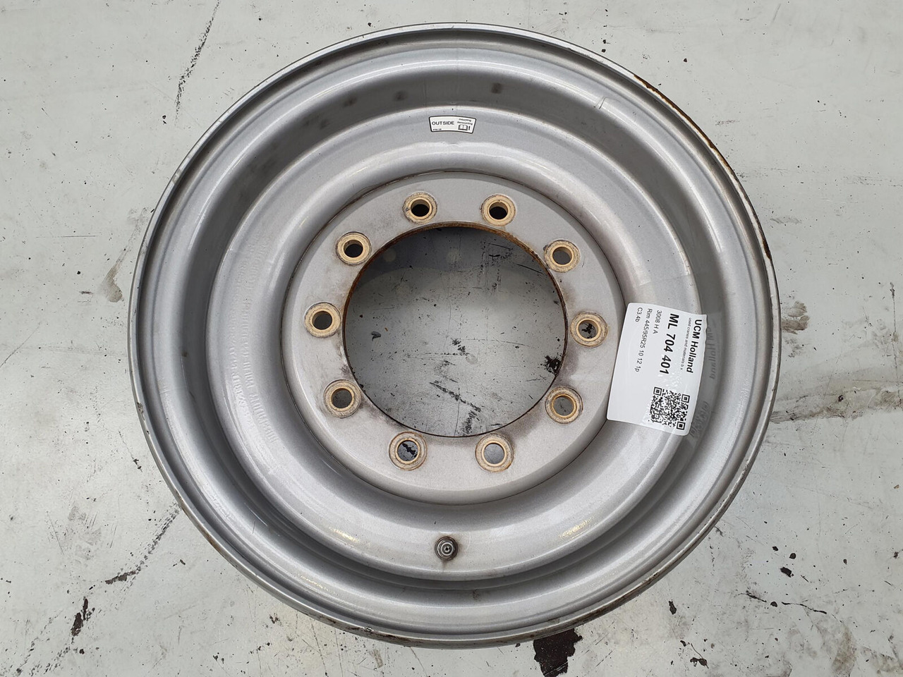 Liebherr Rim 445/95R25 10 12 1p - Jante pour Grue: photos 2 Liebherr Rim 445/95R25 10 12 1p - Jante pour Grue: photos 2