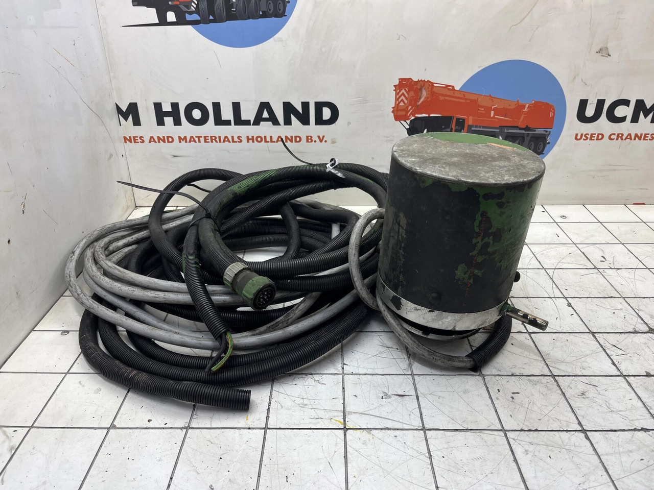 Terex AC 155 slip ring assy - Système électrique pour Grue mobile: photos 4 Terex AC 155 slip ring assy - Système électrique pour Grue mobile: photos 4