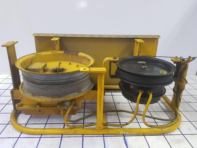 Terex AC 50 AC 155 cable drum assy - Système électrique pour Grue: photos 3 Terex AC 50 AC 155 cable drum assy - Système électrique pour Grue: photos 3