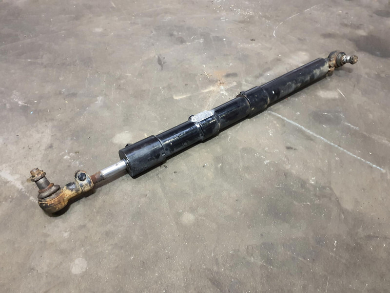 Terex AC 700 Steering Cylinder alxe 8 and 9 - Vérin hydraulique pour Grue: photos 2 Terex AC 700 Steering Cylinder alxe 8 and 9 - Vérin hydraulique pour Grue: photos 2