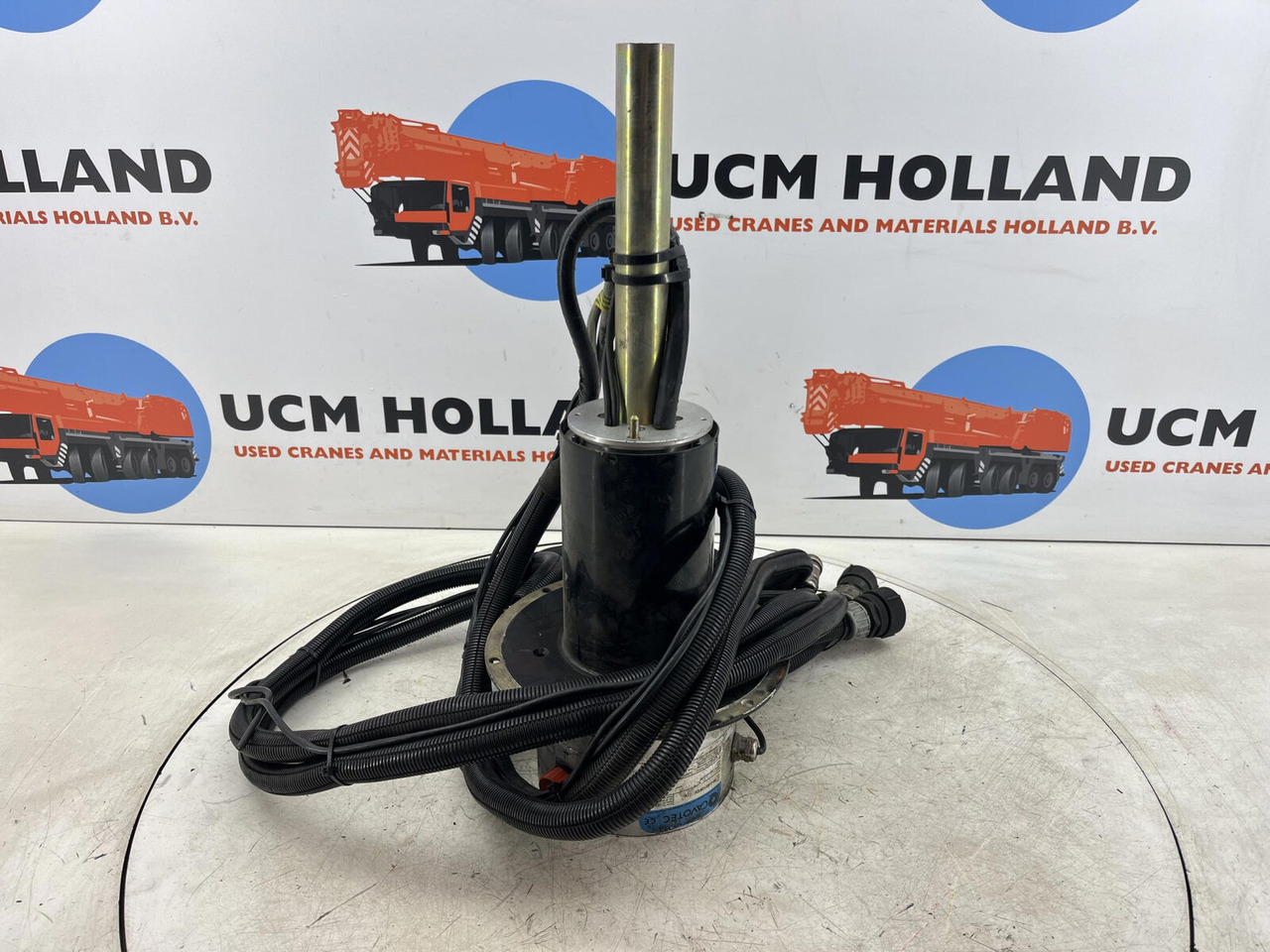 Terex AC slip ring assy - Système électrique pour Grue: photos 4 Terex AC slip ring assy - Système électrique pour Grue: photos 4