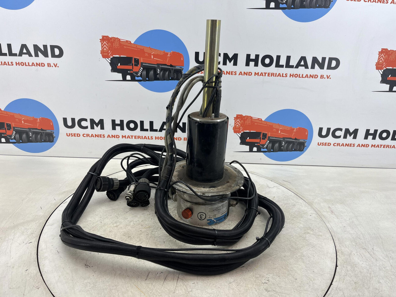 Terex AC slip ring assy - Suspension pour Grue: photos 1 Terex AC slip ring assy - Suspension pour Grue: photos 1