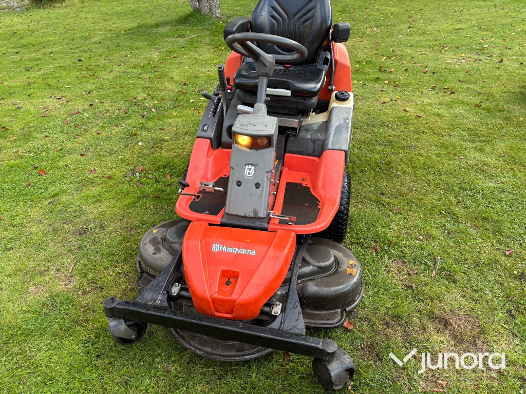 Åkgräsklippare - Husqvarna, PR 17 - Autre matériel: photos 2 Åkgräsklippare - Husqvarna, PR 17 - Autre matériel: photos 2