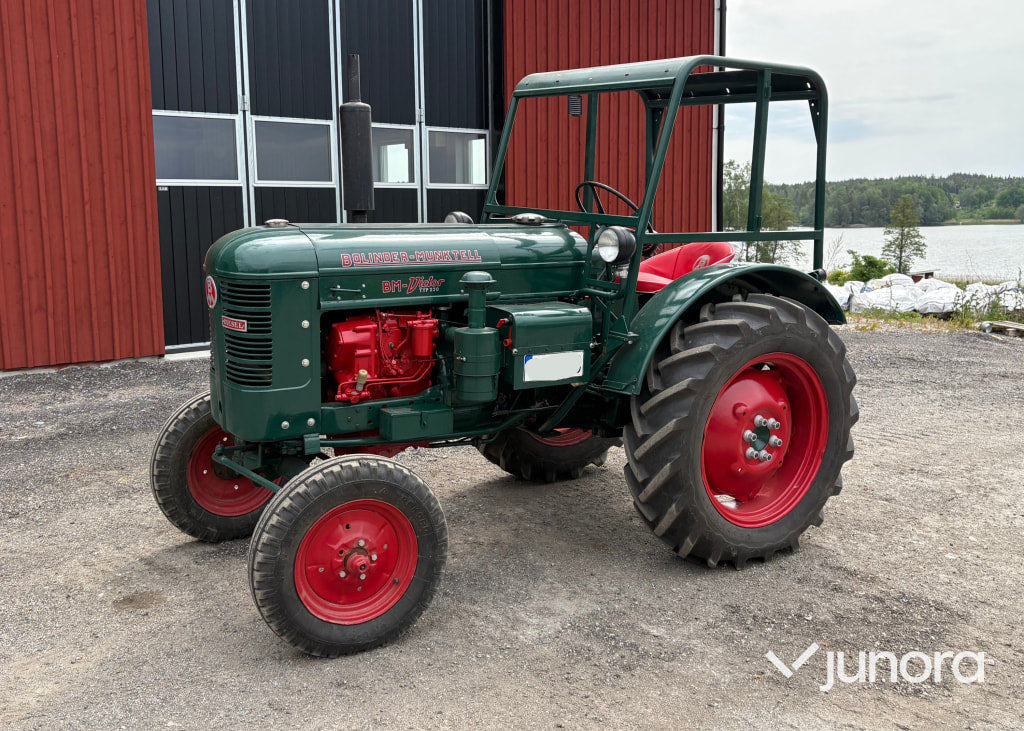 Bolinder-Munktell BM Victor traktor med kärra och tvåskärig plog - Tracteur agricole: photos 3 Bolinder-Munktell BM Victor traktor med kärra och tvåskärig plog - Tracteur agricole: photos 3