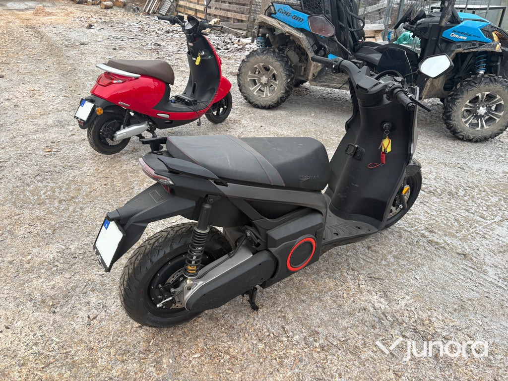 Motorcykel - SEAT, MO Escooter 125 - Motocyclette: photos 5 Motorcykel - SEAT, MO Escooter 125 - Motocyclette: photos 5