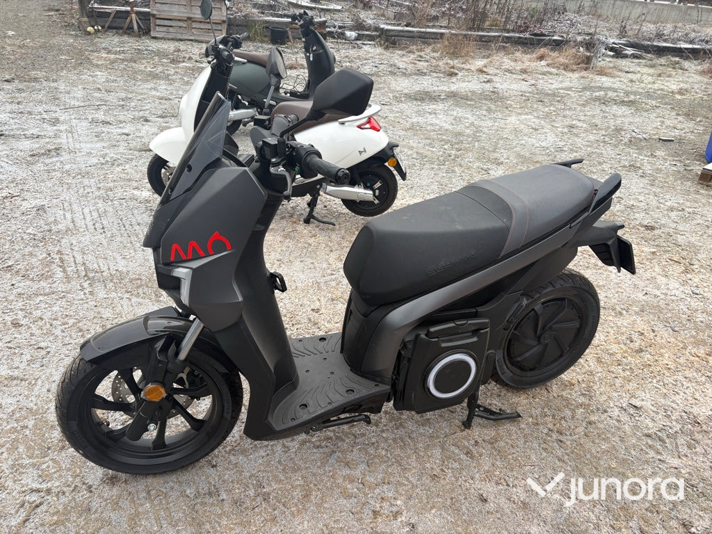 Motorcykel - SEAT, MO Escooter 125 - Motocyclette: photos 2 Motorcykel - SEAT, MO Escooter 125 - Motocyclette: photos 2