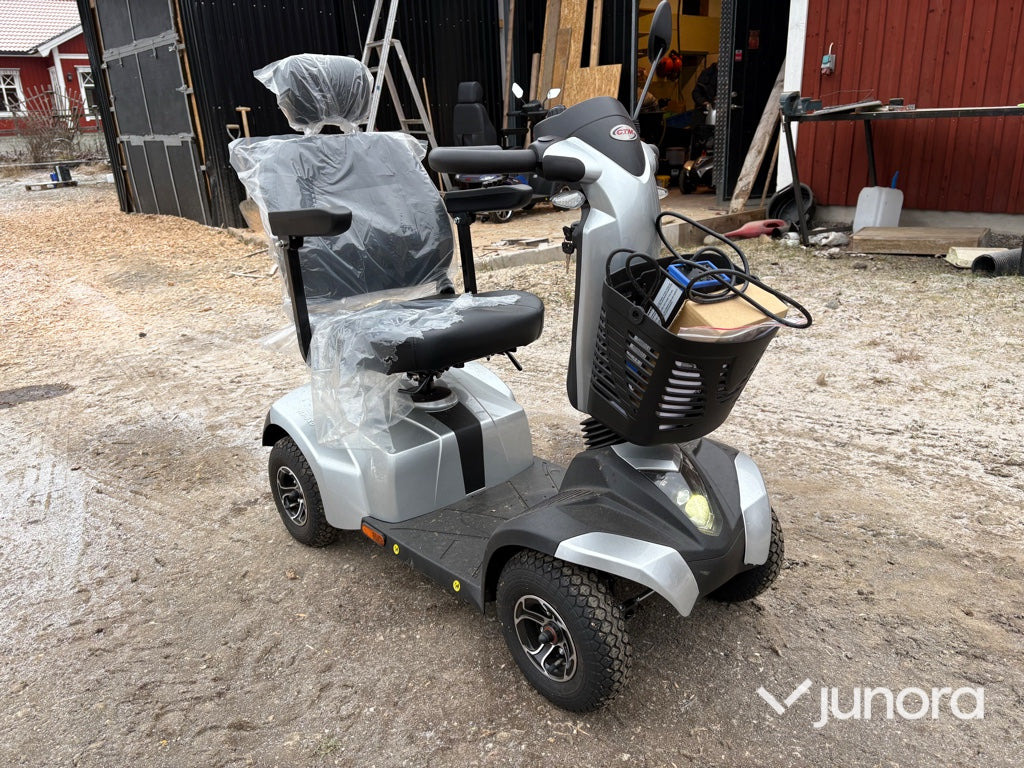 Promenadskoter - C.T.M HS-520 - Motocyclette: photos 3 Promenadskoter - C.T.M HS-520 - Motocyclette: photos 3