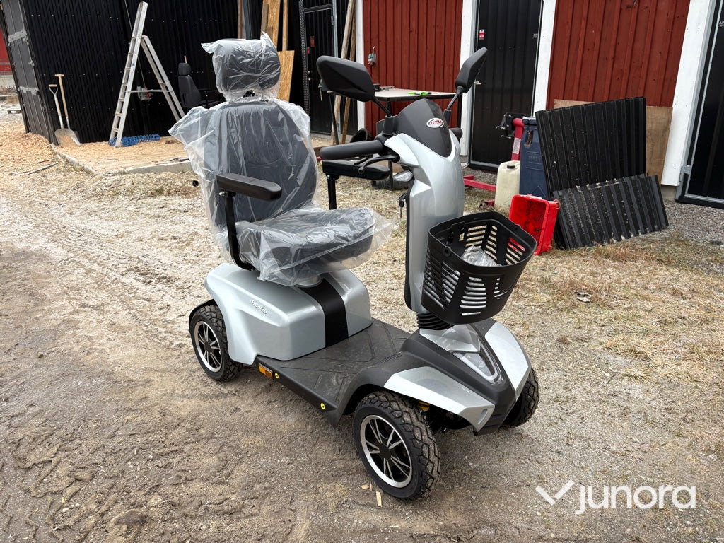 Promenadskoter - C.T.M HS-828 - Motocyclette: photos 3 Promenadskoter - C.T.M HS-828 - Motocyclette: photos 3