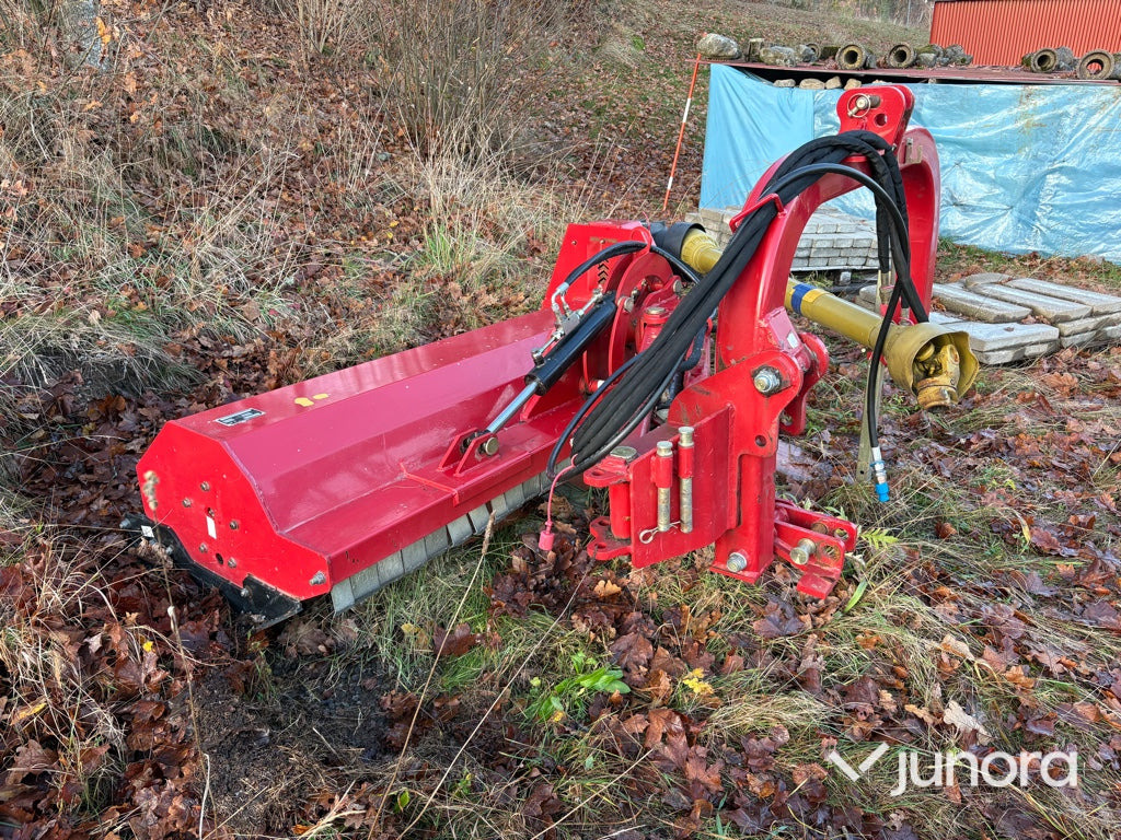 Släntklippare Kantklippare - Flail Mower - Broyeur à axe horizontal: photos 3 Släntklippare Kantklippare - Flail Mower - Broyeur à axe horizontal: photos 3