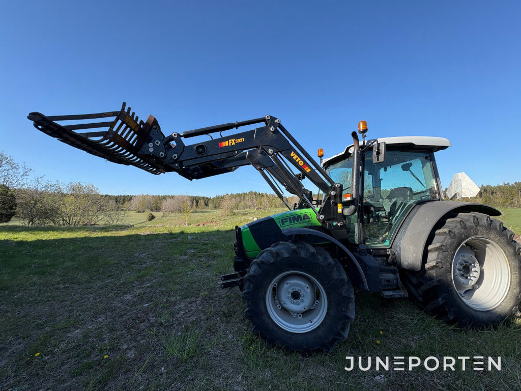 Traktor Deutz Fahr Agrofarm 430TTV med front lastare - Tracteur agricole: photos 1 Traktor Deutz Fahr Agrofarm 430TTV med front lastare - Tracteur agricole: photos 1