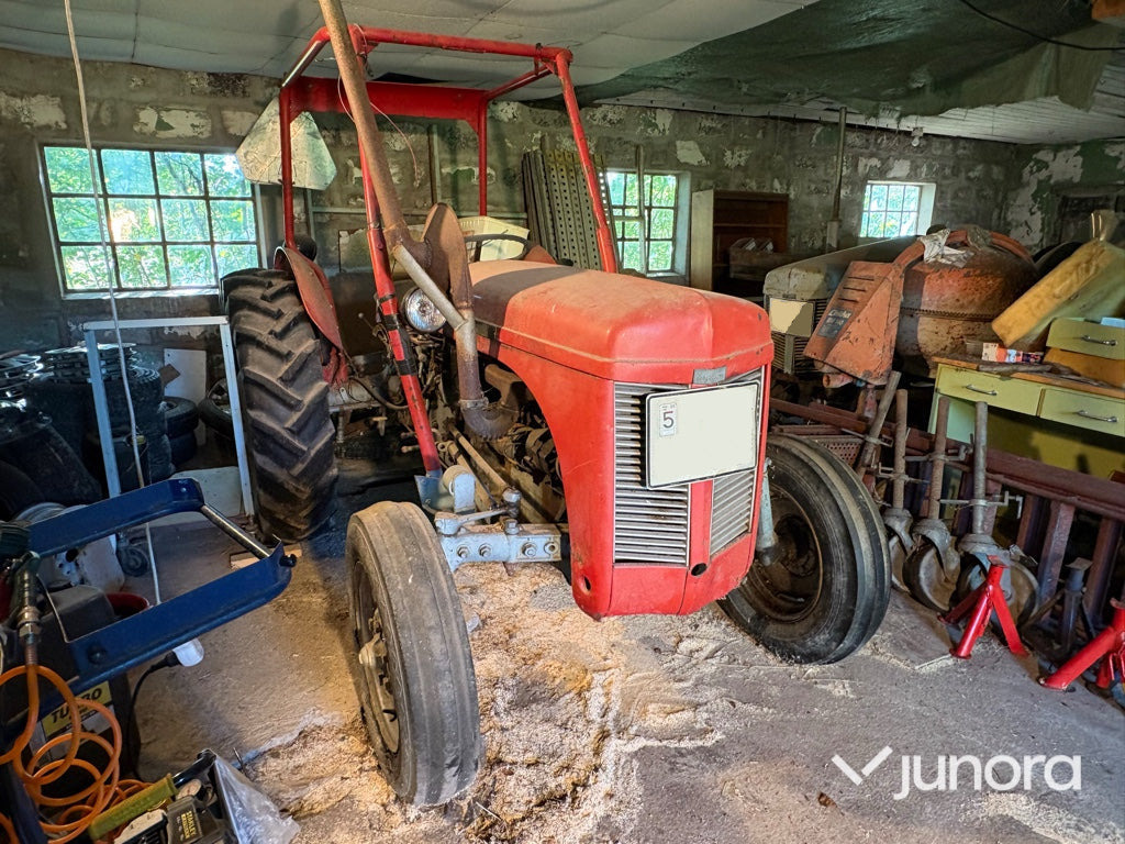 Traktor - Ferguson Grålle - Tracteur agricole: photos 1 Traktor - Ferguson Grålle - Tracteur agricole: photos 1
