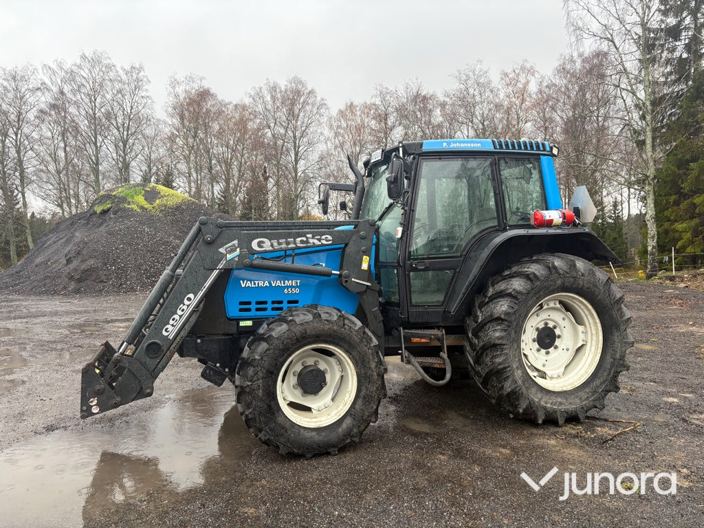 Traktor - Valtra 6550-4 med frontlastare - Tracteur agricole: photos 2 Traktor - Valtra 6550-4 med frontlastare - Tracteur agricole: photos 2
