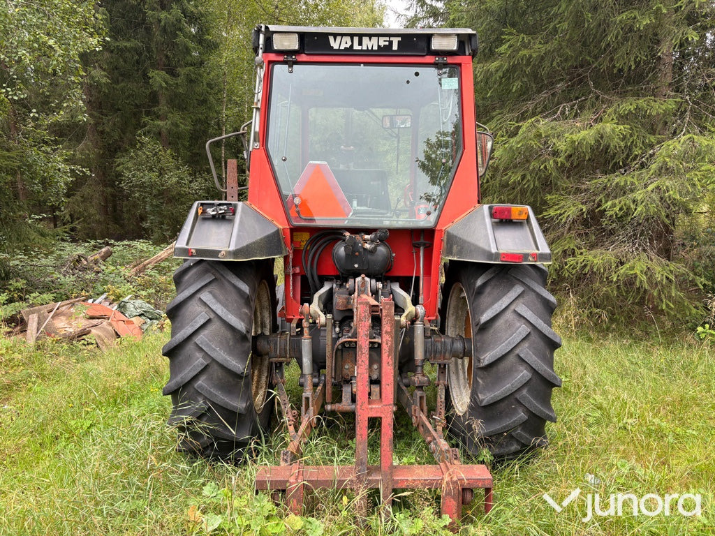 Valmet 305 - Tracteur agricole: photos 5 Valmet 305 - Tracteur agricole: photos 5