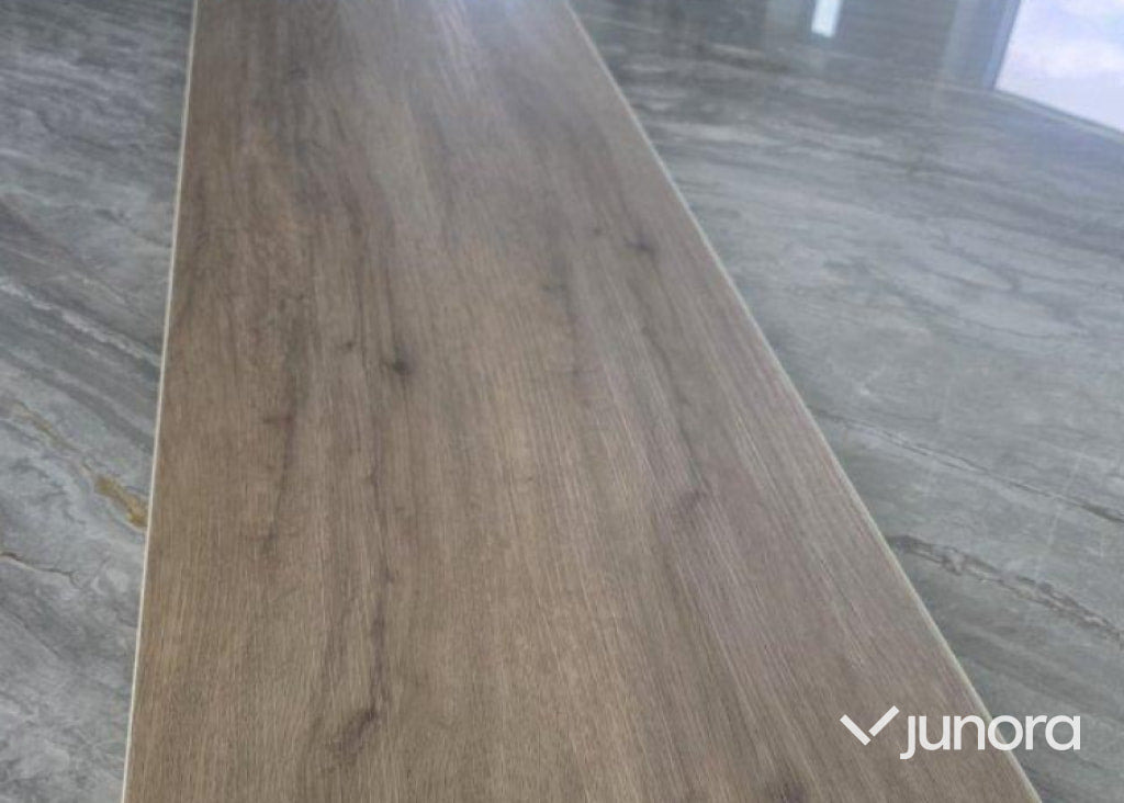 Vinylgolv – 114 m², mörk ek (SPC, klickgolv) - Outil/ Équipement: photos 2 Vinylgolv – 114 m², mörk ek (SPC, klickgolv) - Outil/ Équipement: photos 2