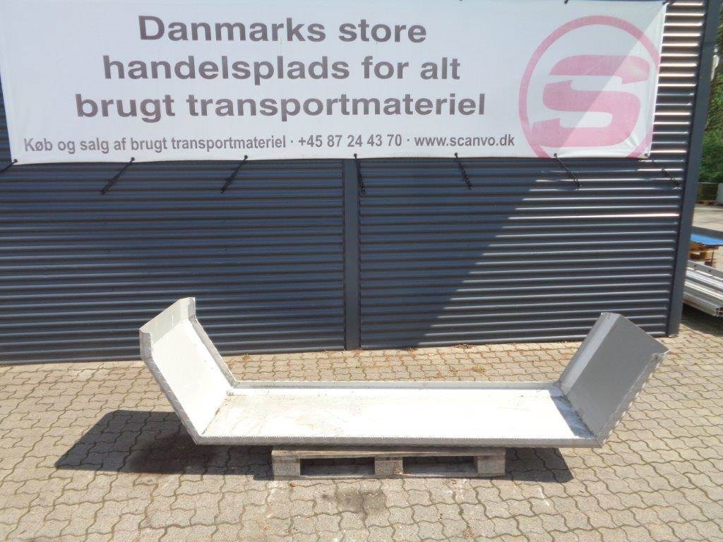 1 stk alu dørk hel bagskærm - Aile pour Camion: photos 1 1 stk alu dørk hel bagskærm - Aile pour Camion: photos 1