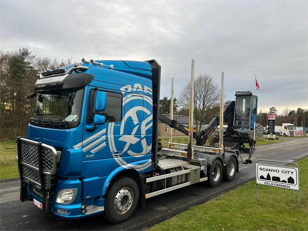 DAF XF530 FAT 6x4 - Camion grumier: photos 2 DAF XF530 FAT 6x4 - Camion grumier: photos 2