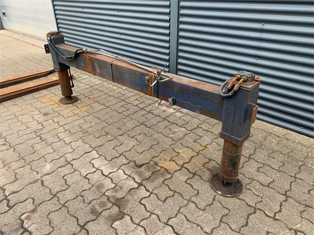 HMF Støttebensbom til kran - Flèche pour Grue: photos 3 HMF Støttebensbom til kran - Flèche pour Grue: photos 3