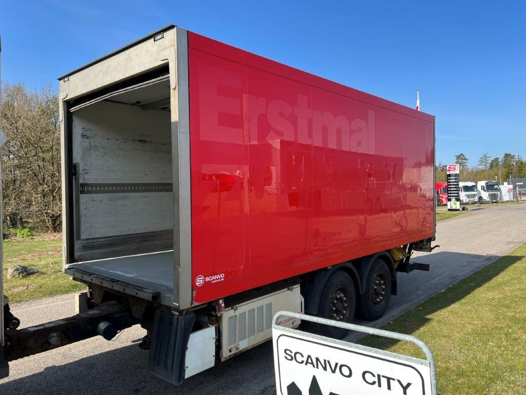 Krone ZZ-R 18 ton køle kasse - lift - Remorque frigorifique: photos 3 Krone ZZ-R 18 ton køle kasse - lift - Remorque frigorifique: photos 3