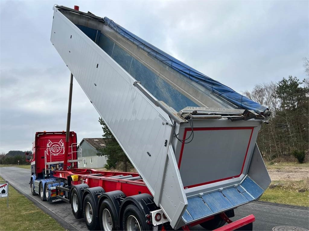 Langendorf 36 m3 4 akslet SKA 36 alu tiptrailer - Semi-remorque benne: photos 3 Langendorf 36 m3 4 akslet SKA 36 alu tiptrailer - Semi-remorque benne: photos 3