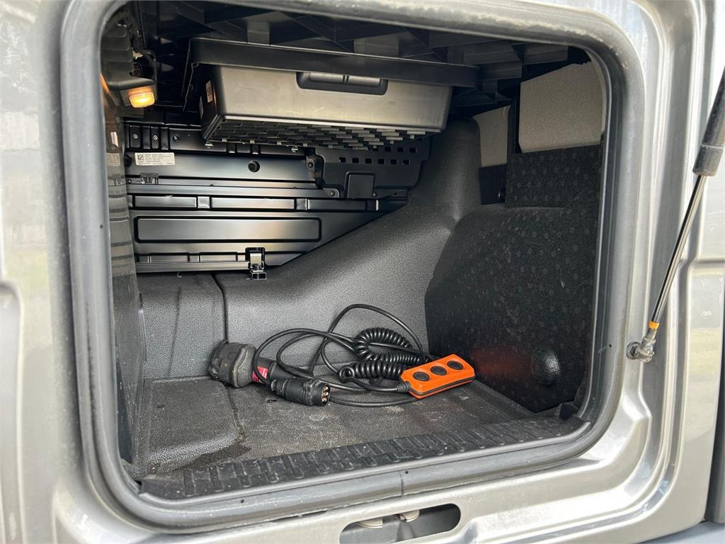 Camion porte-conteneur/ Caisse mobile MAN TGL 8-220 4x2 BL incl. 2 stk veksellad: photos 16