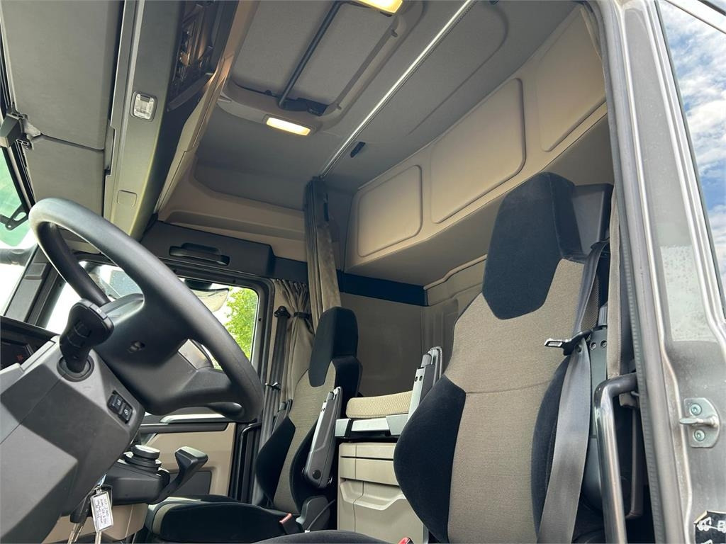 Camion porte-conteneur/ Caisse mobile MAN TGL 8-220 4x2 BL incl. 2 stk veksellad: photos 23