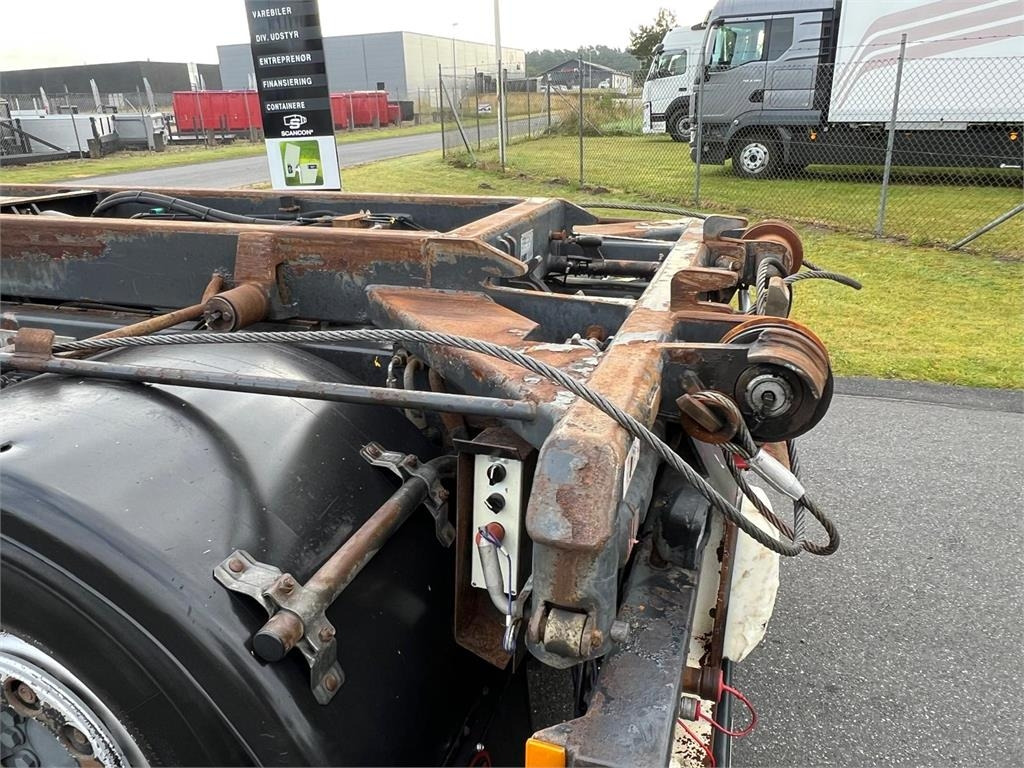 Mercedes-Benz Antos 2546 L - Camion multibenne: photos 5 Mercedes-Benz Antos 2546 L - Camion multibenne: photos 5