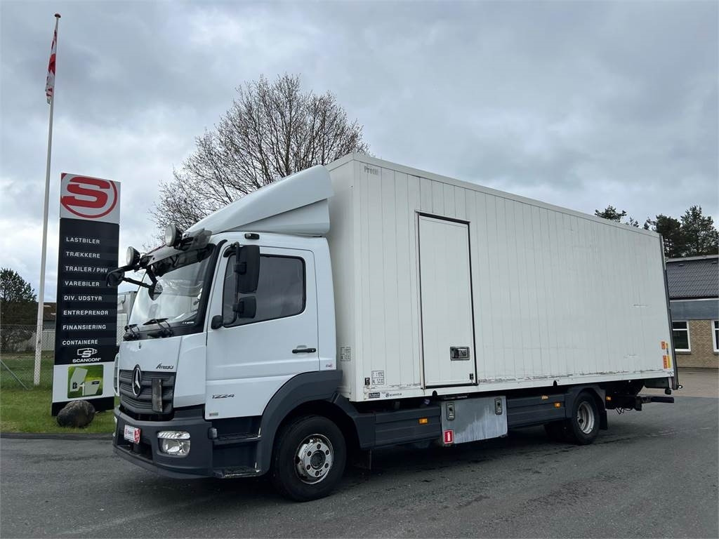 Mercedes-Benz Atego 1224 LnR - Camion fourgon: photos 1 Mercedes-Benz Atego 1224 LnR - Camion fourgon: photos 1