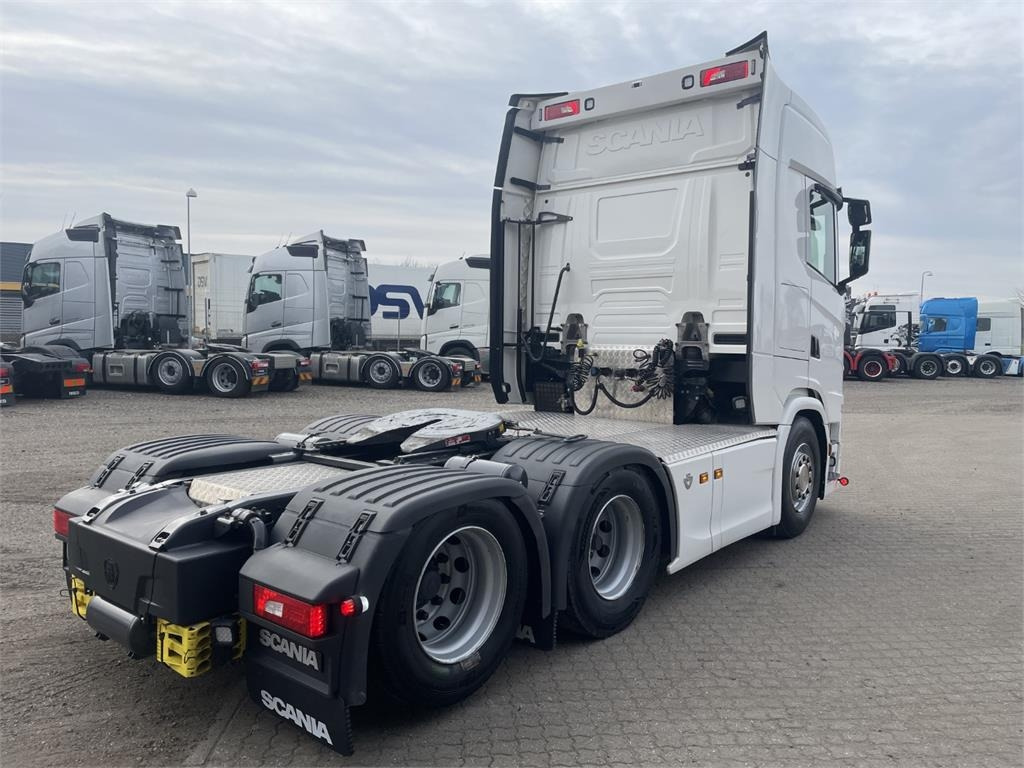 Scania S660 A 6x2 NB 2950  - Tracteur routier: photos 2 Scania S660 A 6x2 NB 2950  - Tracteur routier: photos 2