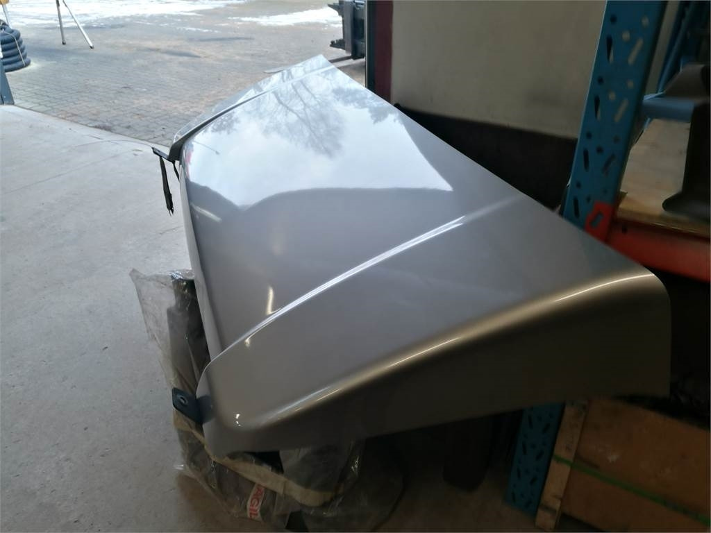 Volvo FH4 Globetrotter tagspoiler - Aérodynamique/ Spoilers pour Camion: photos 2 Volvo FH4 Globetrotter tagspoiler - Aérodynamique/ Spoilers pour Camion: photos 2