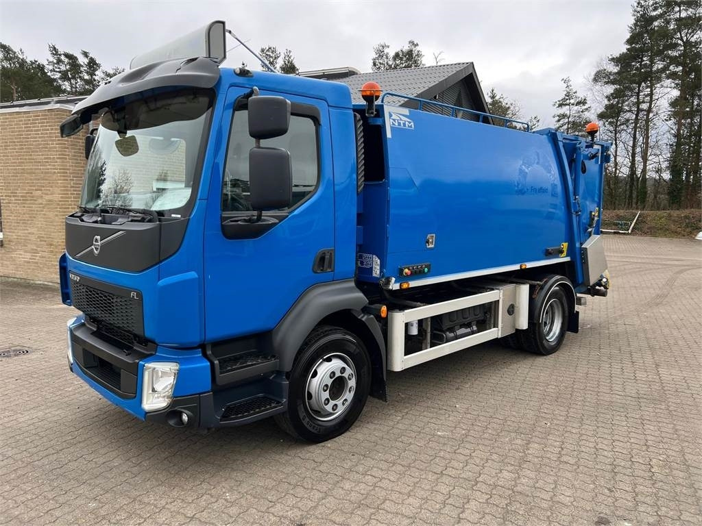 Volvo FL 240 (12 ton) NTM 9,7m3 - Benne à ordures ménagères: photos 1 Volvo FL 240 (12 ton) NTM 9,7m3 - Benne à ordures ménagères: photos 1