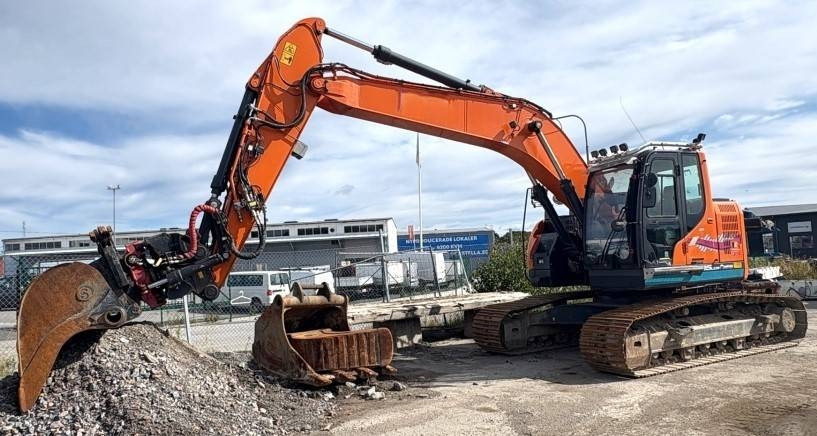 Doosan DX235LCR-5 tulossa Pirkkala  - Pelle sur chenille: photos 1 Doosan DX235LCR-5 tulossa Pirkkala  - Pelle sur chenille: photos 1