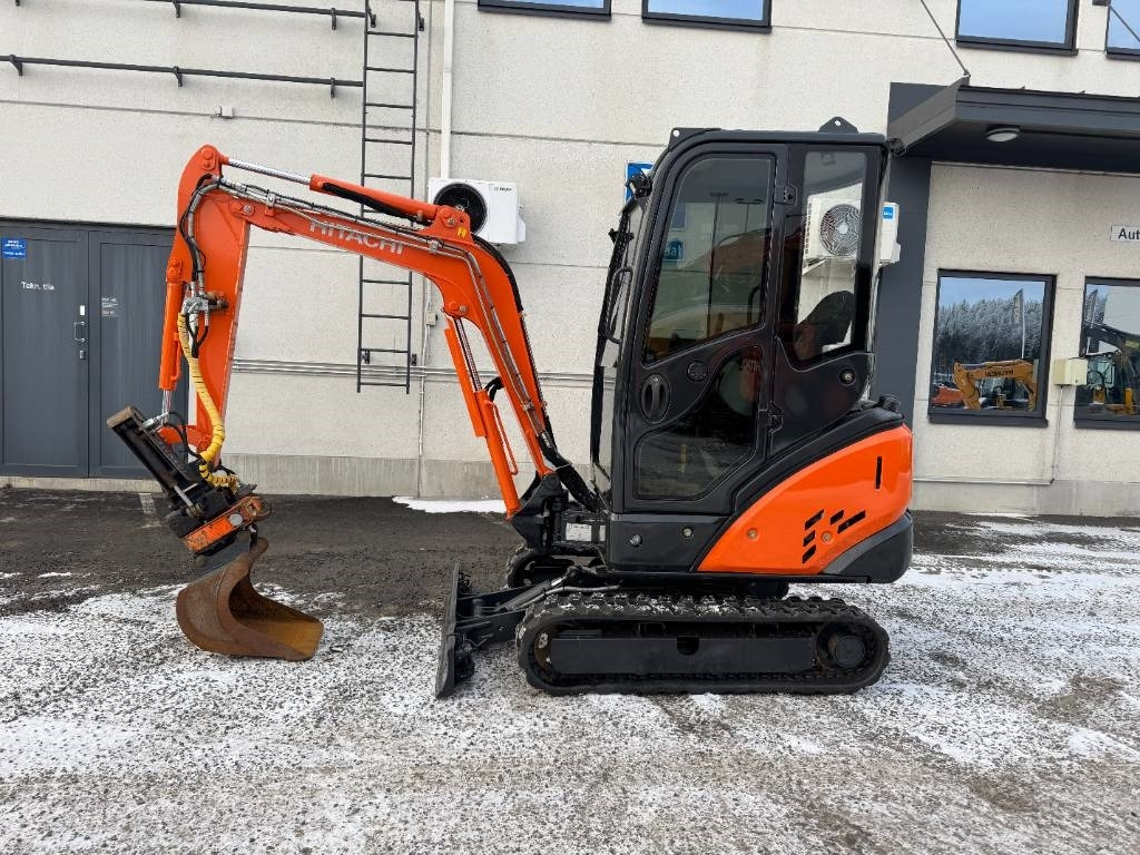 Hitachi MYYTY! SOLD! ZX 18-3 CLR Kallistaja ja pyöritys - Mini pelle: photos 1 Hitachi MYYTY! SOLD! ZX 18-3 CLR Kallistaja ja pyöritys - Mini pelle: photos 1