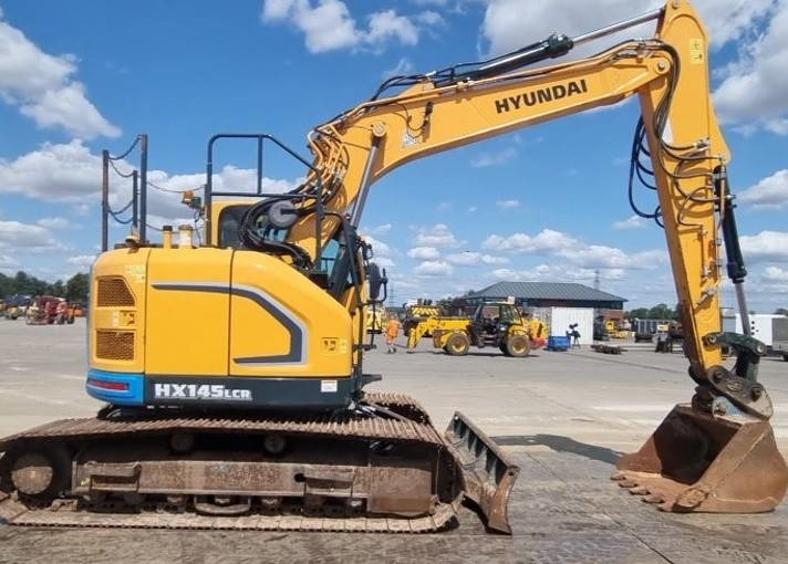 Hyundai HX145LCR DOZER TULOSSA - Pelle sur chenille: photos 2 Hyundai HX145LCR DOZER TULOSSA - Pelle sur chenille: photos 2
