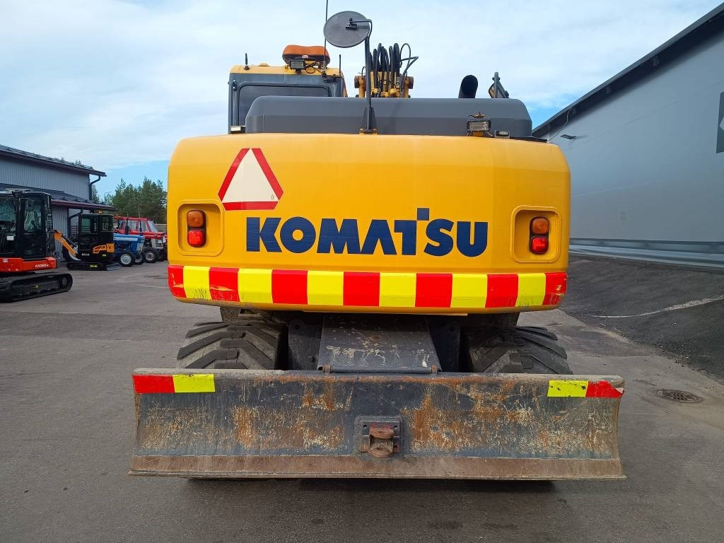 Komatsu PW140-7 PYÖRITTÄJÄLLÄ - Pelle sur pneus: photos 4 Komatsu PW140-7 PYÖRITTÄJÄLLÄ - Pelle sur pneus: photos 4