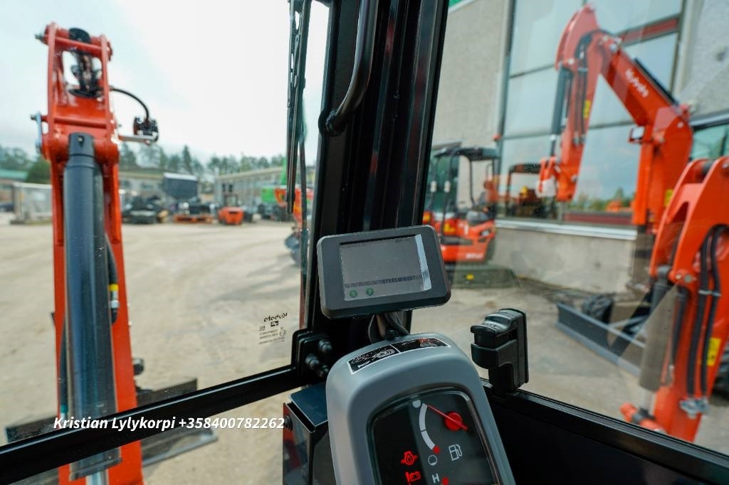 Crédit-bail de Kubota KX019-4 PYÖRITTÄJÄLLÄ  Kubota KX019-4 PYÖRITTÄJÄLLÄ: photos 22