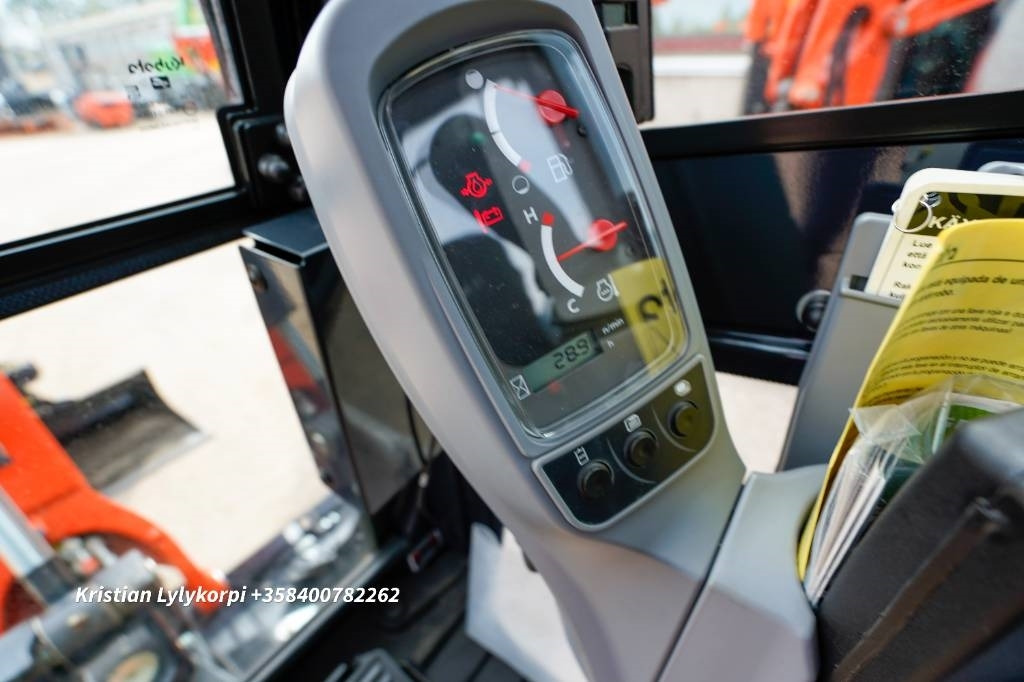 Crédit-bail de Kubota KX019-4 PYÖRITTÄJÄLLÄ  Kubota KX019-4 PYÖRITTÄJÄLLÄ: photos 19