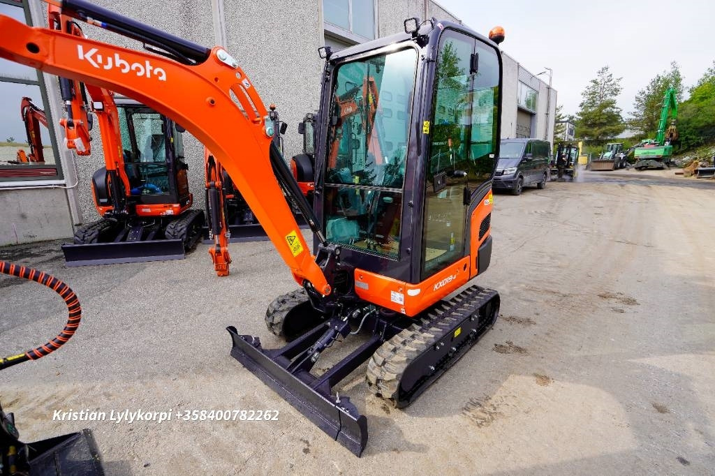 Crédit-bail de Kubota KX019-4 PYÖRITTÄJÄLLÄ  Kubota KX019-4 PYÖRITTÄJÄLLÄ: photos 12