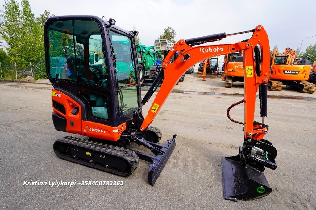 Crédit-bail de Kubota KX019-4 PYÖRITTÄJÄLLÄ  Kubota KX019-4 PYÖRITTÄJÄLLÄ: photos 7