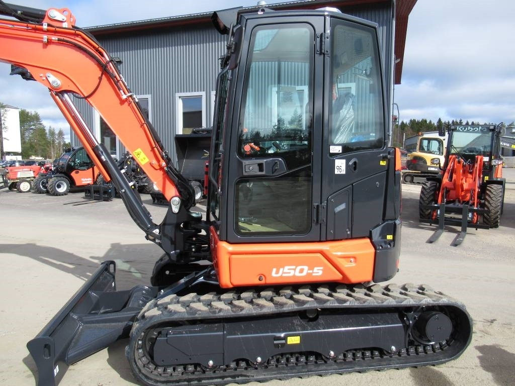 Kubota U50-5 UUTUUS! KOEAJA!! - Mini pelle: photos 2 Kubota U50-5 UUTUUS! KOEAJA!! - Mini pelle: photos 2